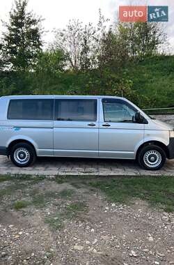Минивэн Volkswagen Transporter 2009 в 