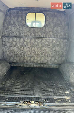 Минивэн Volkswagen Transporter 2003 в 