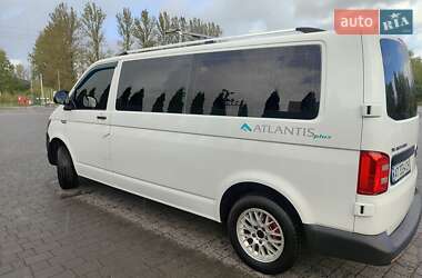Минивэн Volkswagen Transporter 2016 в 