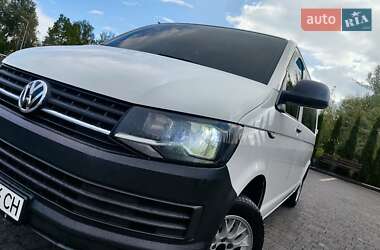 Минивэн Volkswagen Transporter 2016 в 