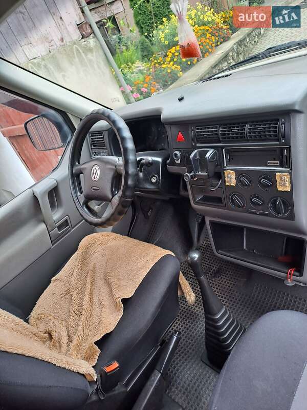 Минивэн Volkswagen Transporter 2002 в Тернополе