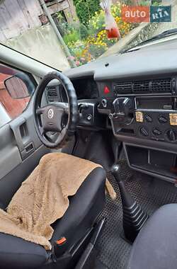 Минивэн Volkswagen Transporter 2002 в 