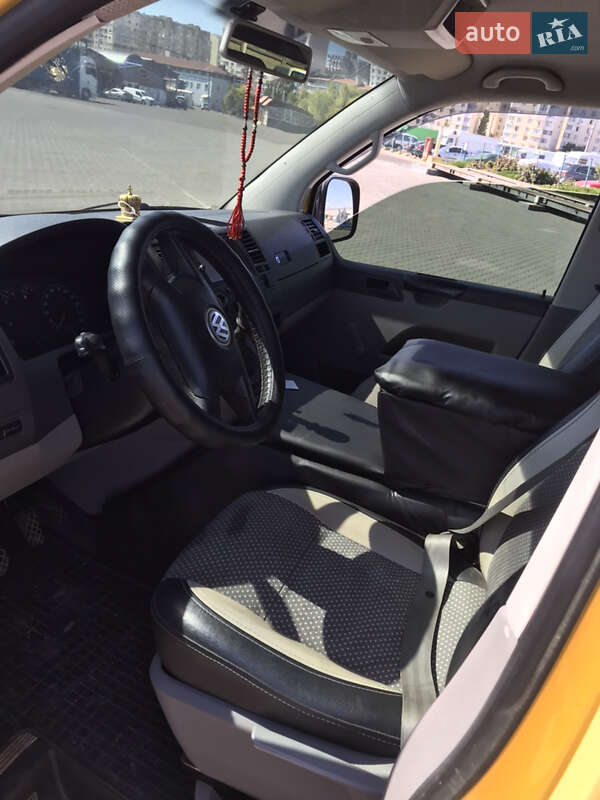 Грузовой фургон Volkswagen Transporter 2004 в Одессе фото 12 Грузовой фургон Volkswagen Transporter 2004 в Одессе
