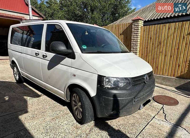 Микроавтобус Volkswagen Transporter 2014 в Вознесенске
