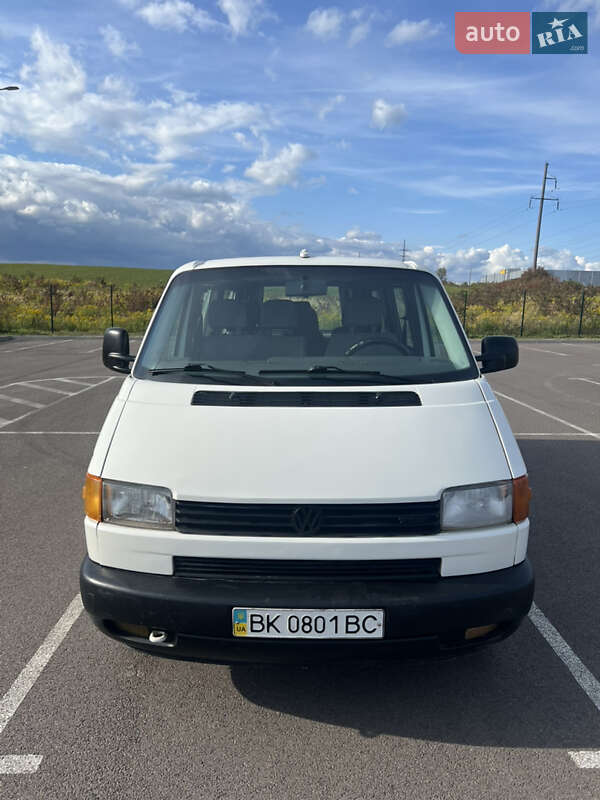 Минивэн Volkswagen Transporter 1999 в Ровно