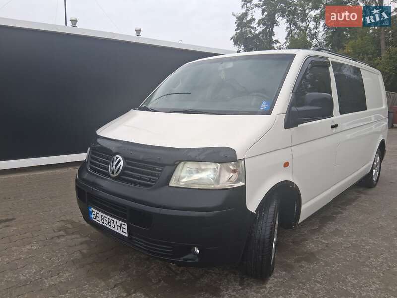 Грузовой фургон Volkswagen Transporter 2006 в Николаеве