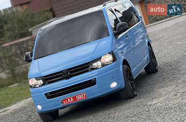 Минивэн Volkswagen Transporter 2008 в 