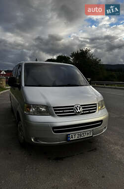 Минивэн Volkswagen Transporter 2006 в Яремче