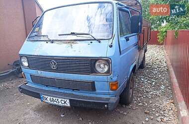 Борт Volkswagen Transporter 1986 в Млинове