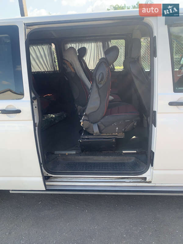 Минивэн Volkswagen Transporter 2010 в Берегово