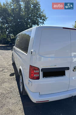 Мінівен Volkswagen Transporter 2017 в 