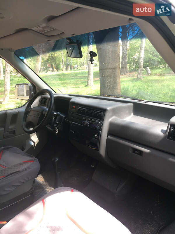 Минивэн Volkswagen Transporter 1998 в Черновцах