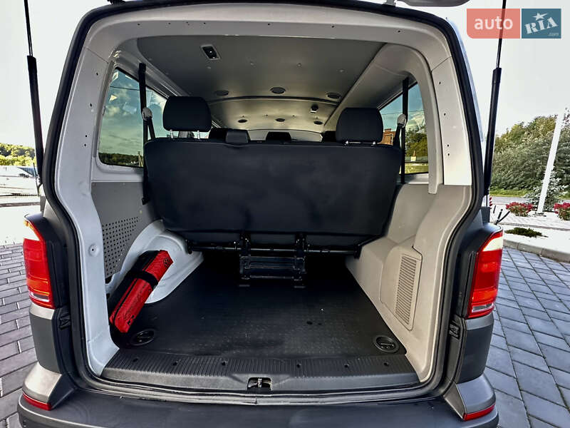 Минивэн Volkswagen Transporter 2017 в Трускавце