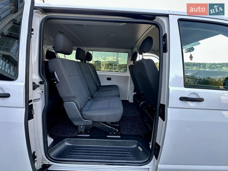 Минивэн Volkswagen Transporter 2017 в Трускавце
