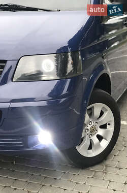 Минивэн Volkswagen Transporter 2006 в 