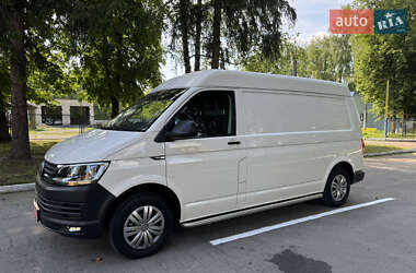 Грузовой фургон Volkswagen Transporter 2018 в 