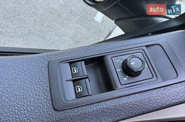 Грузовой фургон Volkswagen Transporter 2018 в 