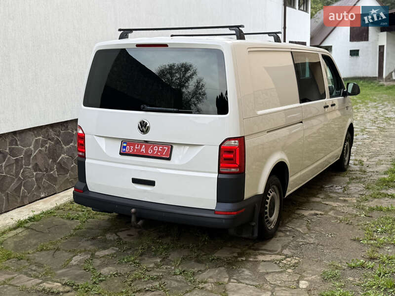 Грузовой фургон Volkswagen Transporter 2015 в Тячеве