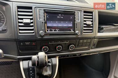 Грузовой фургон Volkswagen Transporter 2015 в 