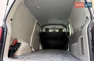 Грузовой фургон Volkswagen Transporter 2015 в 