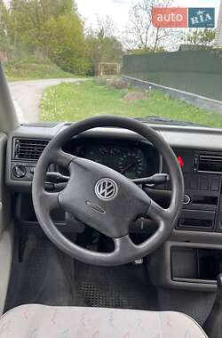 Мінівен Volkswagen Transporter 2001 в 