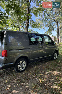 Минивэн Volkswagen Transporter 2020 в 