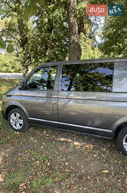Минивэн Volkswagen Transporter 2020 в 