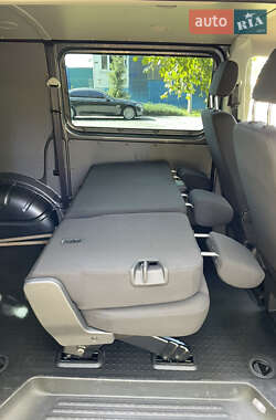 Минивэн Volkswagen Transporter 2020 в 