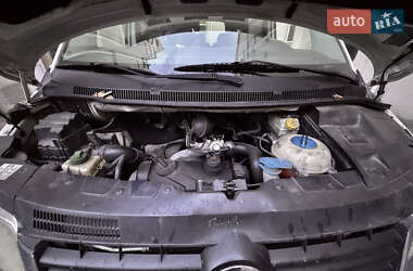 Минивэн Volkswagen Transporter 2005 в 