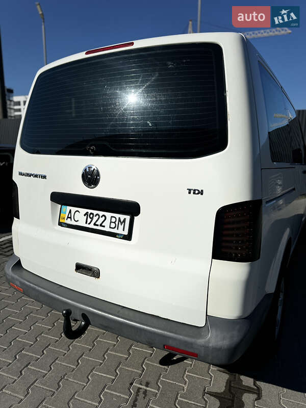 Минивэн Volkswagen Transporter 2005 в Луцке