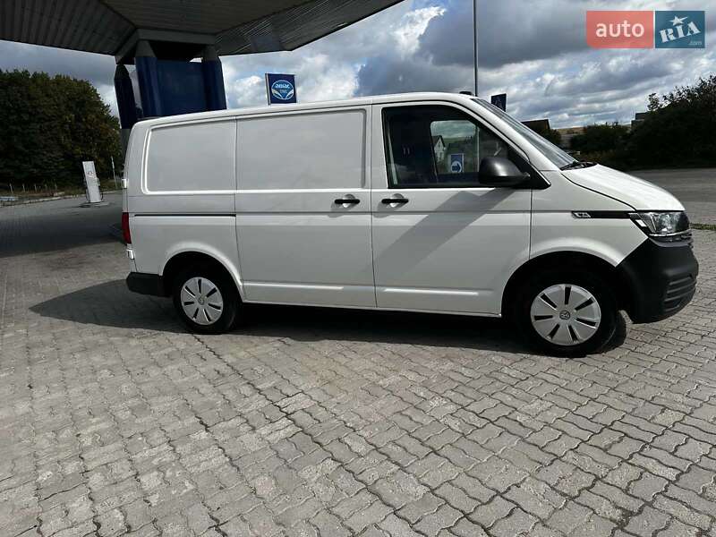 Грузовой фургон Volkswagen Transporter 2021 в Шумске