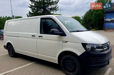 Грузовой фургон Volkswagen Transporter 2017 в 