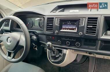 Грузовой фургон Volkswagen Transporter 2017 в 