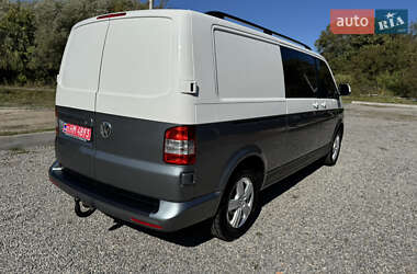 Минивэн Volkswagen Transporter 2014 в 