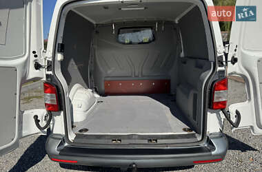 Минивэн Volkswagen Transporter 2014 в 