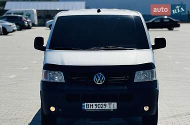 Грузовой фургон Volkswagen Transporter 2007 в 