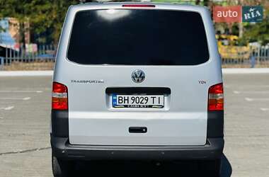 Грузовой фургон Volkswagen Transporter 2007 в 