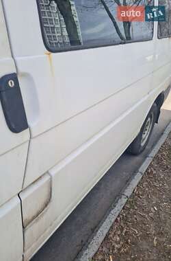 Минивэн Volkswagen Transporter 1999 в 
