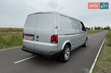 Грузовой фургон Volkswagen Transporter 2021 в 