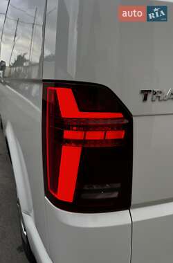Грузовой фургон Volkswagen Transporter 2023 в 