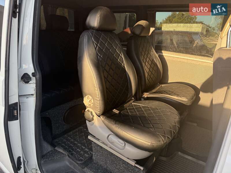 Минивэн Volkswagen Transporter 2006 в Зенькове