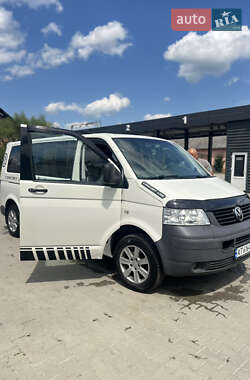 Минивэн Volkswagen Transporter 2004 в 