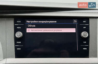 Грузовой фургон Volkswagen Transporter 2021 в 