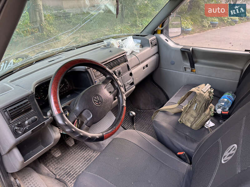 Грузопассажирский фургон Volkswagen Transporter 1997 в Песочине
