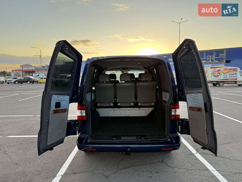 Минивэн Volkswagen Transporter 2005 в Виннице