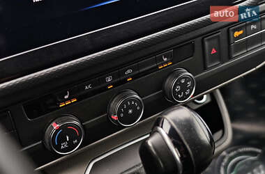 Грузовой фургон Volkswagen Transporter 2020 в 