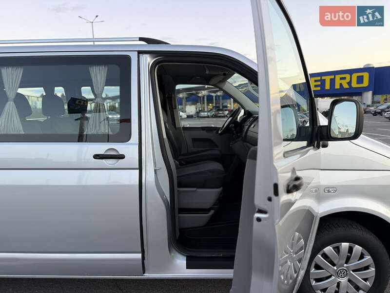 Минивэн Volkswagen Transporter 2008 в Виннице
