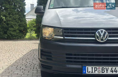Грузовой фургон Volkswagen Transporter 2016 в 
