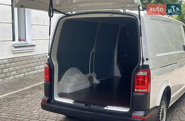 Грузовой фургон Volkswagen Transporter 2016 в 