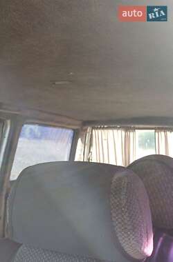 Минивэн Volkswagen Transporter 1991 в 